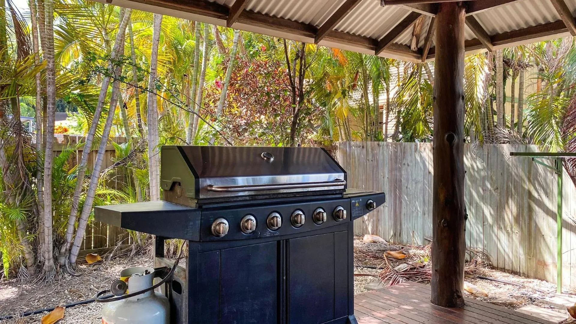 Little Banyak Villa Horseshoe Bay Australia