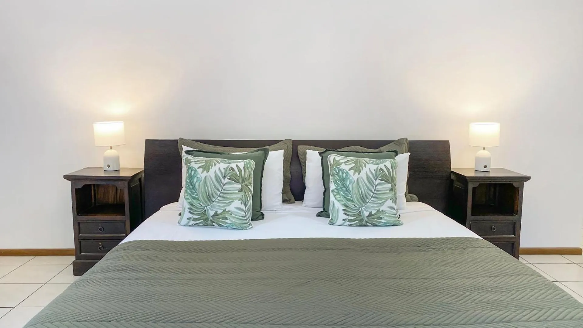 Little Banyak Villa Horseshoe Bay Holiday home
